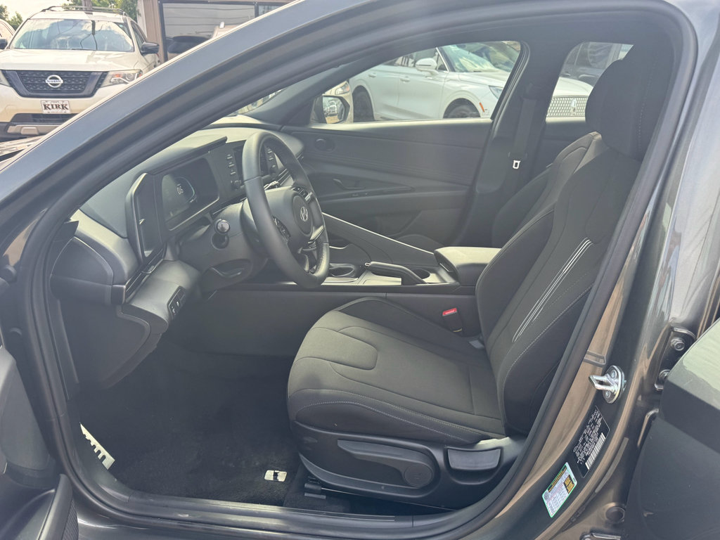 Used 2026 Hyundai Elantra Sport FWD image 16