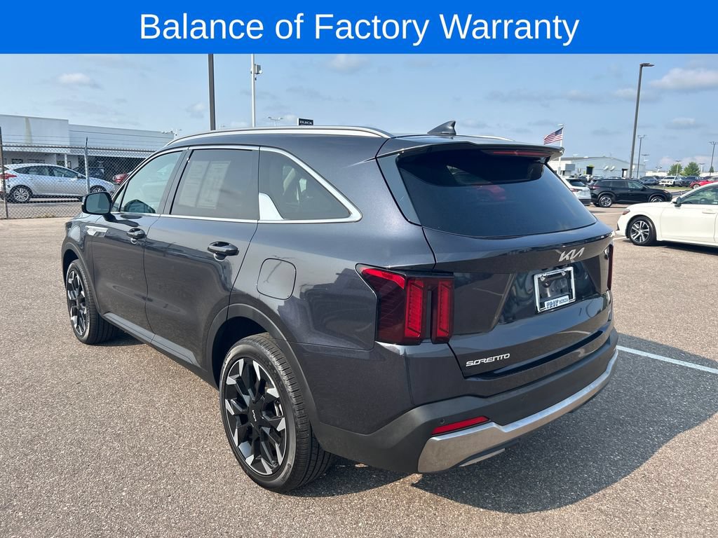 Used 2025 Kia Sorento EX w/ Panoramic Sunroof Package AWD/4WD image 6