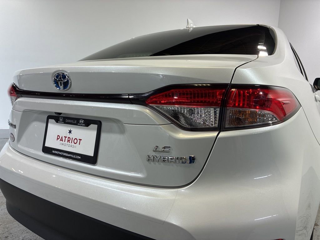 Used 2024 Toyota Corolla LE w/ LE Convenience Package image 8