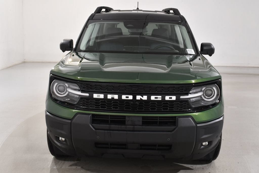 Used 2025 Ford Bronco Sport Outer Banks w/ Outer Banks Tech Package+ AWD/4WD image 3