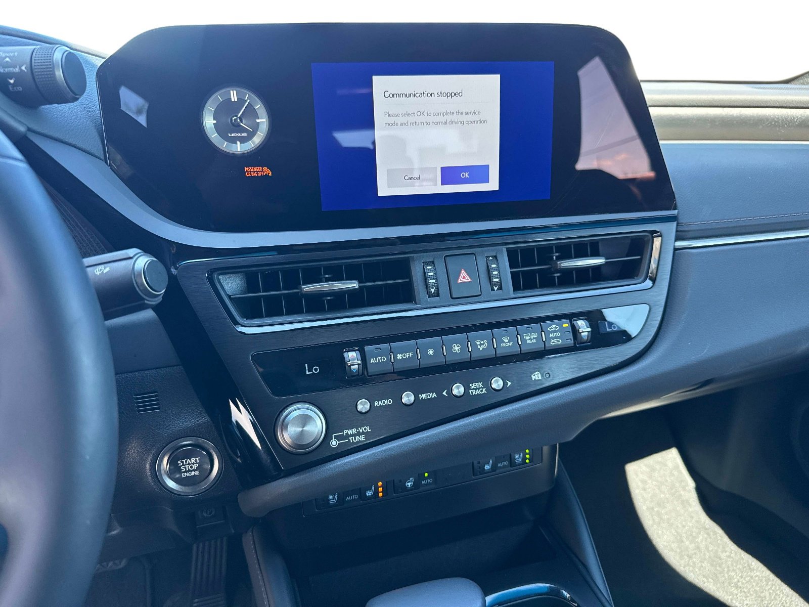 Certified 2025 Lexus ES 350 w/ Premium Package FWD image 24