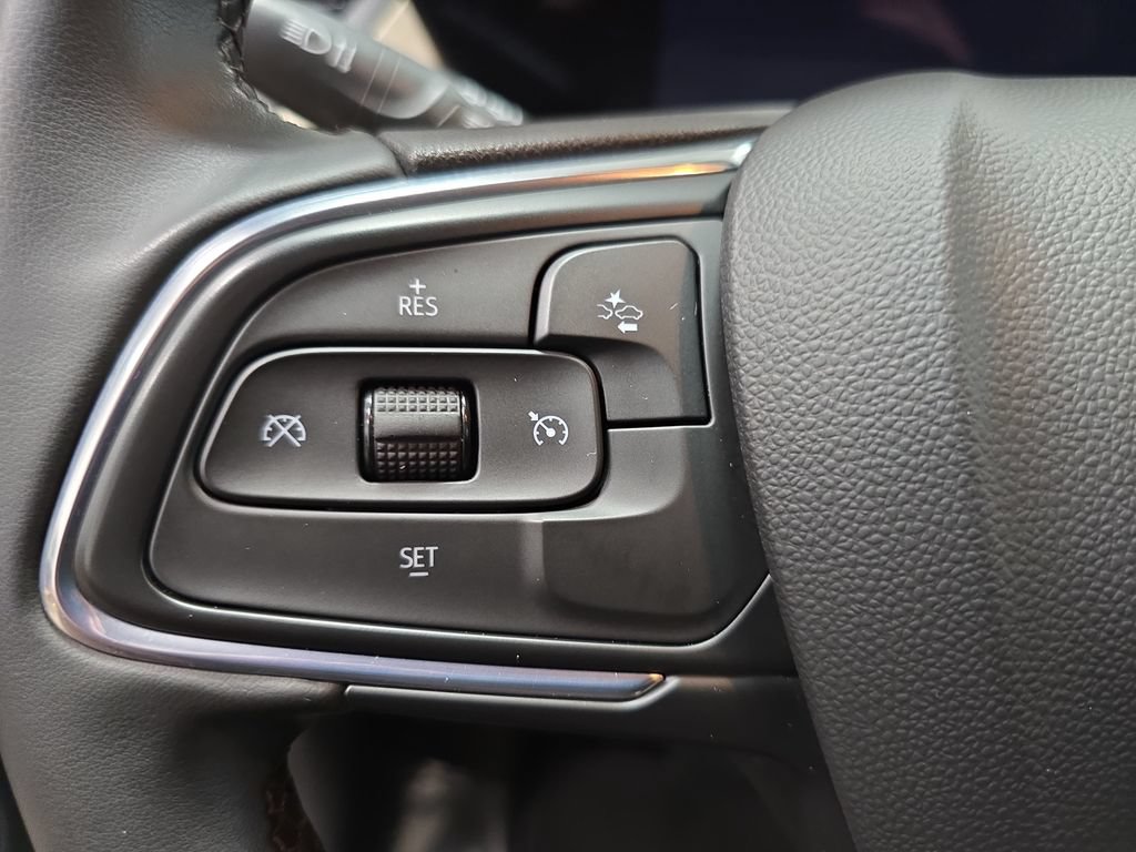 Certified 2024 Buick Encore GX Sport Touring AWD/4WD image 17