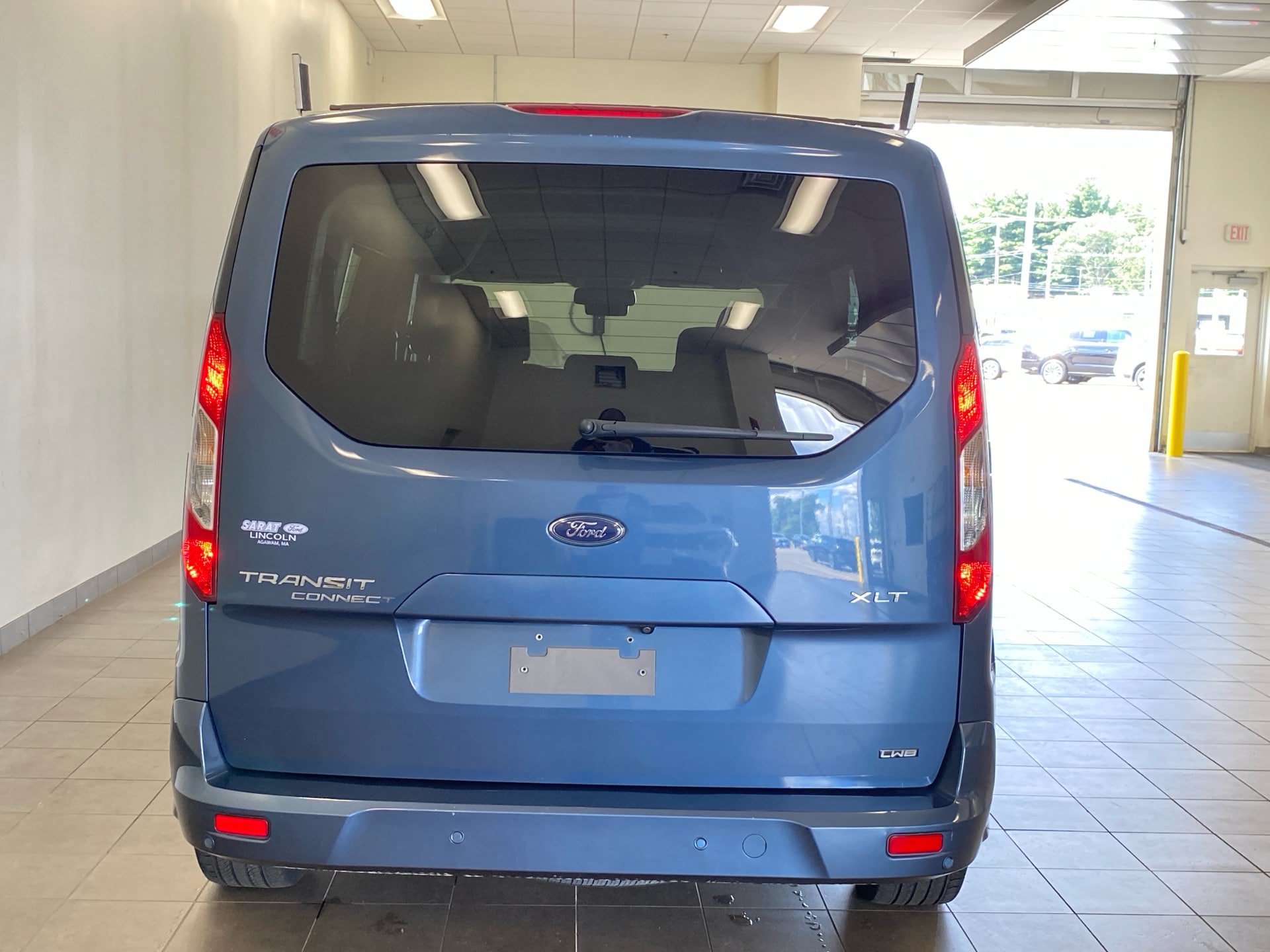 Used 2022 Ford Transit Connect XLT FWD image 6