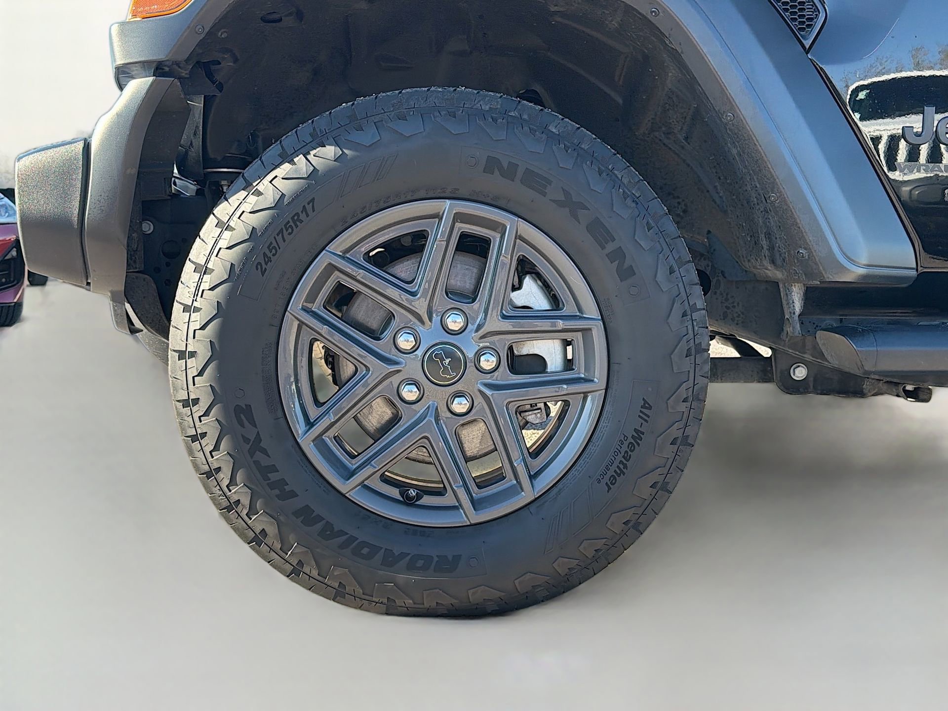 Used 2024 Jeep Wrangler Sport S image 41