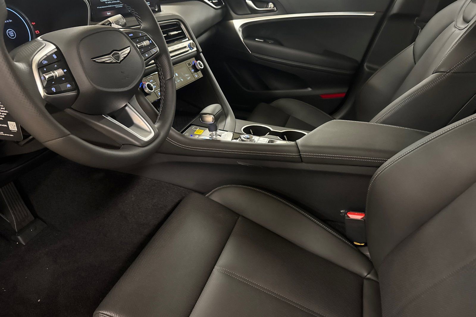 New 2026 Genesis G70 2.5T RWD image 10