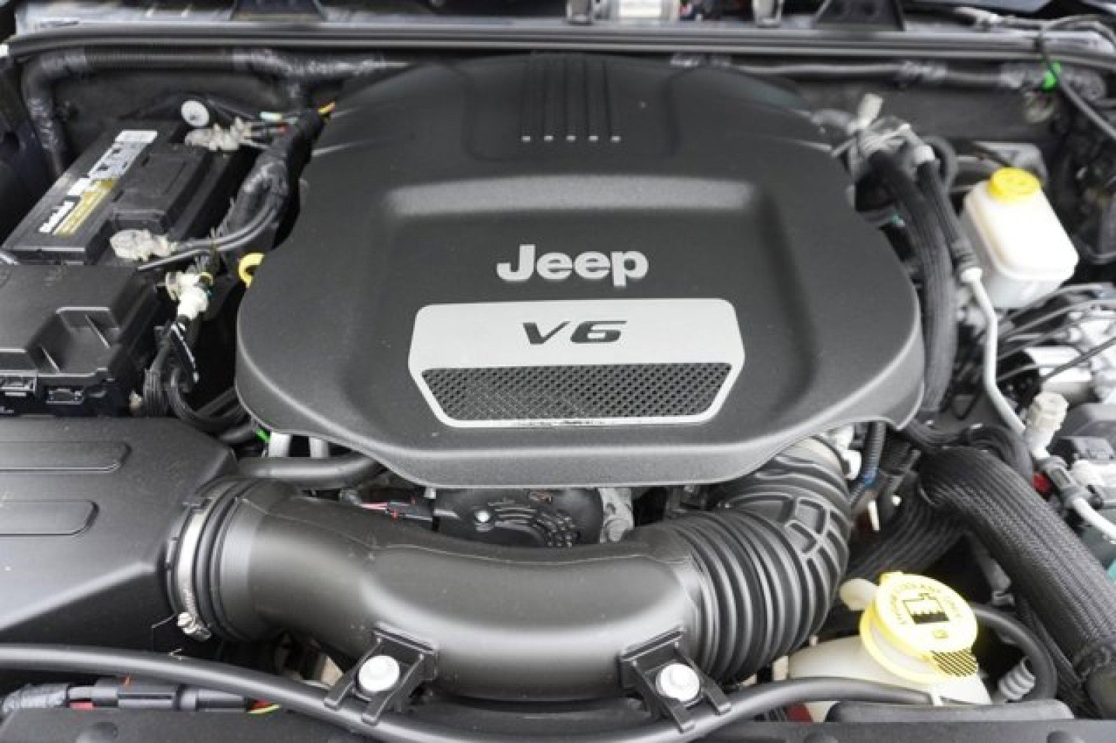 Used 2017 Jeep Wrangler Unlimited Sport image 8