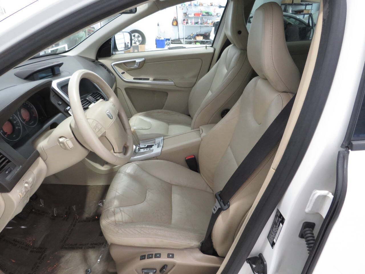 Used 2010 Volvo XC60 3.2 FWD image 14