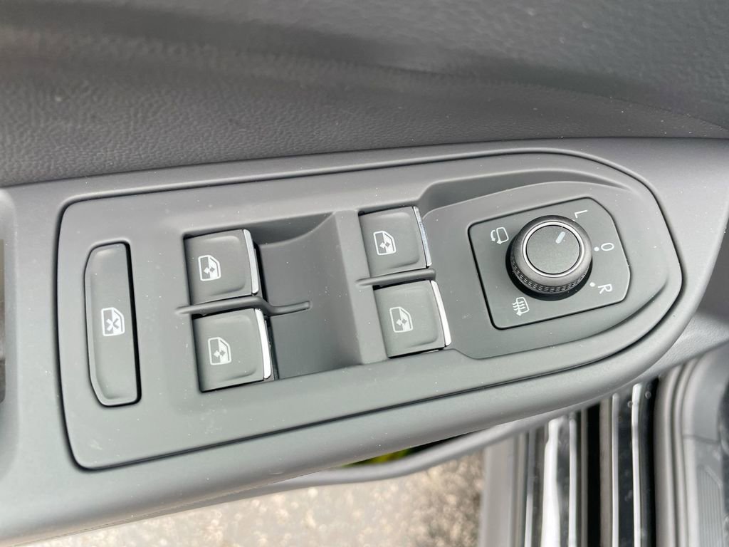 New 2025 Volkswagen GTI Autobahn image 38