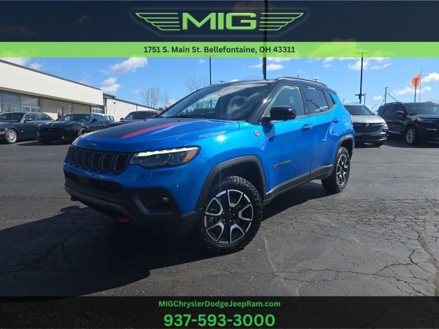 Used 2025 Jeep Compass Trailhawk w/ Trailhawk Elite Group
