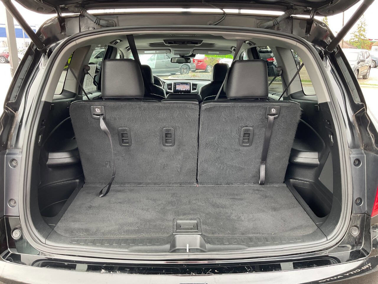 Used 2016 Honda Pilot Touring image 37