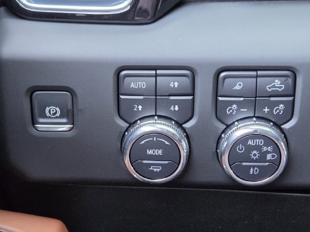 Used 2025 GMC Sierra 1500 Denali Ultimate AWD/4WD image 19