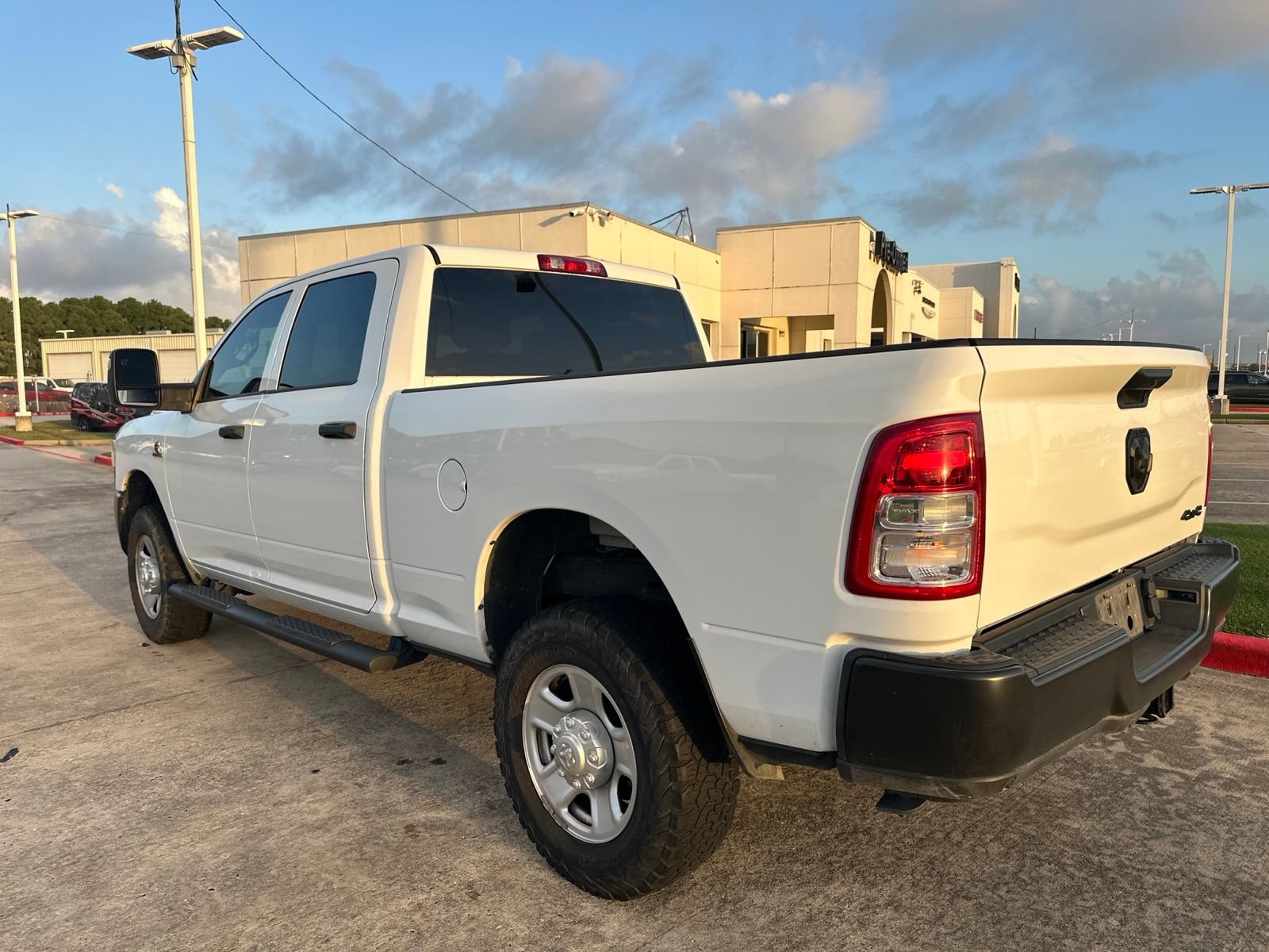 Used 2023 RAM 2500 Tradesman AWD/4WD image 5