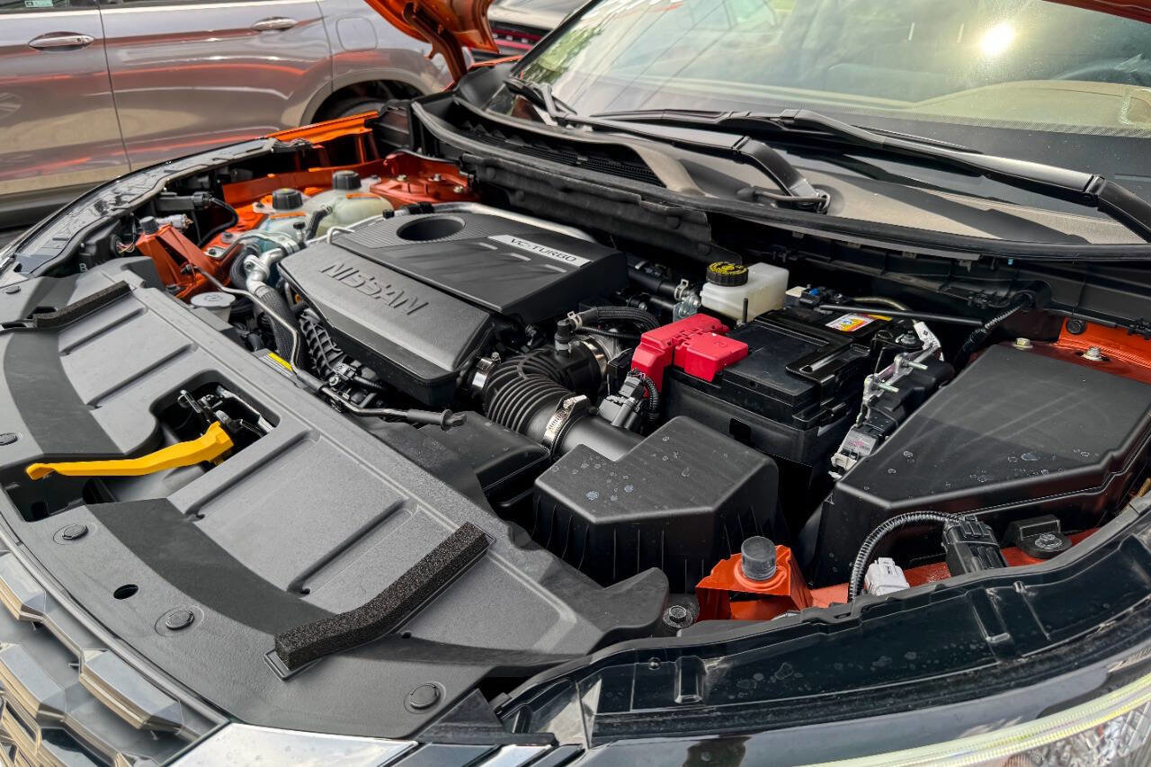 Used 2022 Nissan Rogue SL w/ SL Premium Package image 36