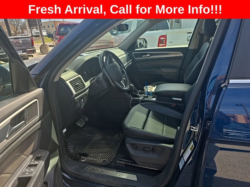 Used 2021 Volkswagen Atlas SEL R-Line w/ MDO Package (Bench Seat) image 9