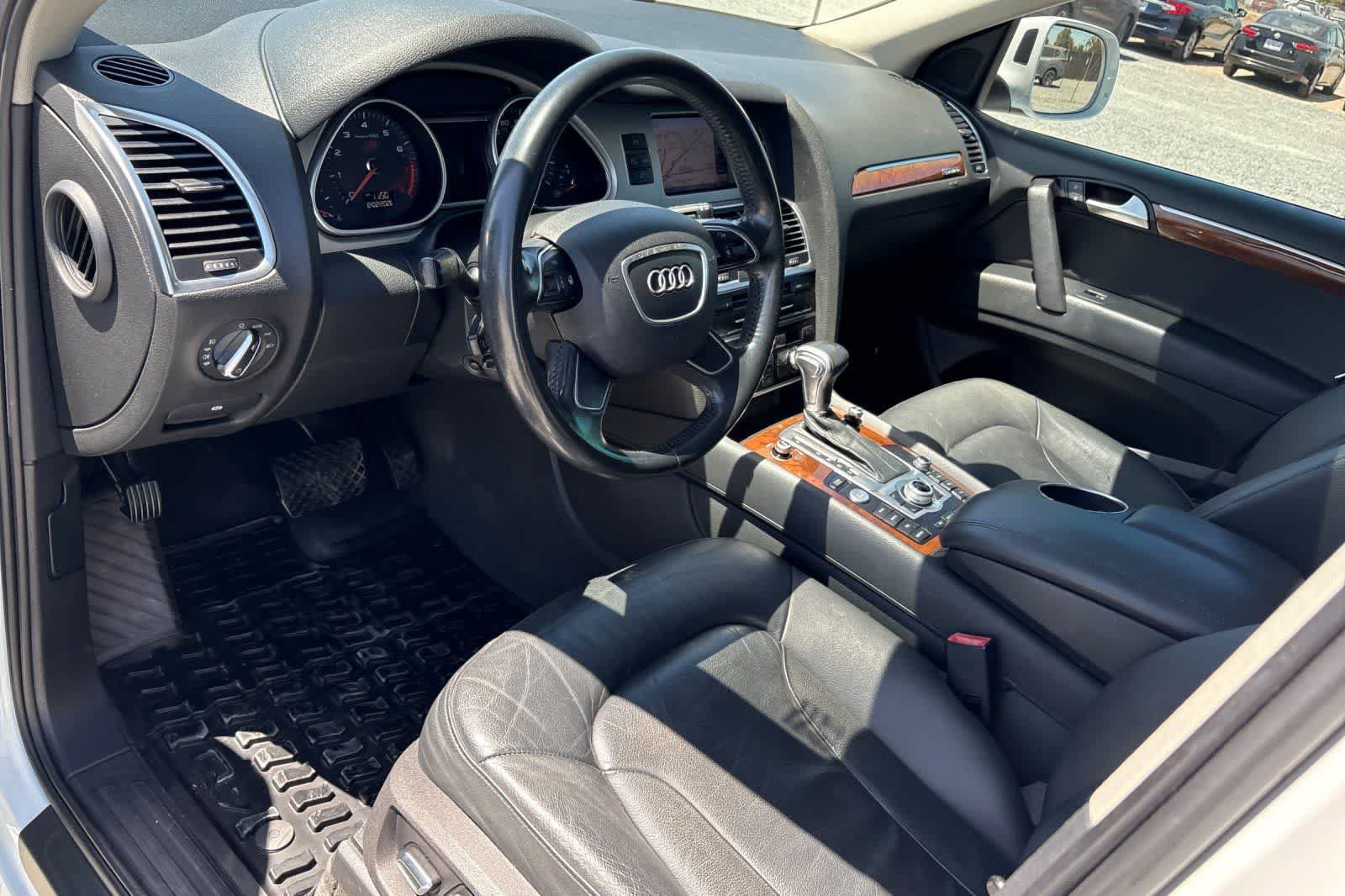 Used 2015 Audi Q7 3.0T Premium Plus w/ Premium Plus Package AWD/4WD image 14