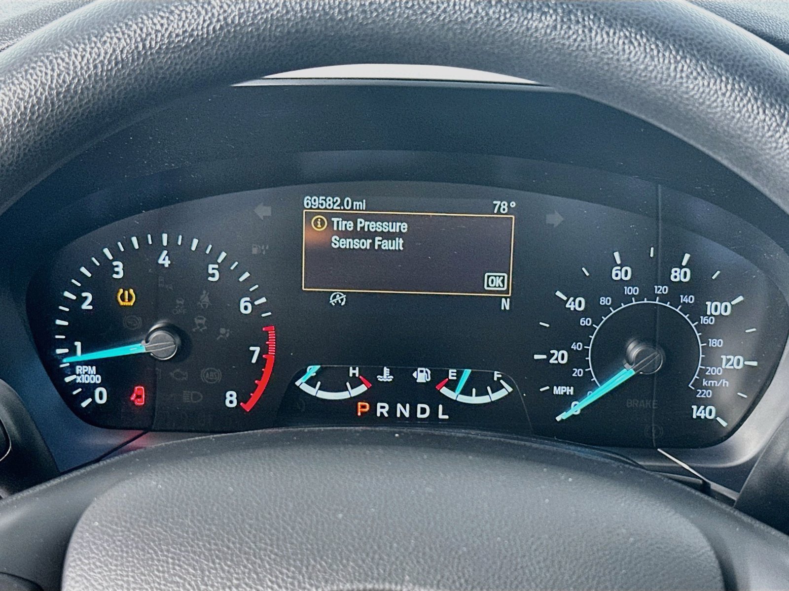 Used 2020 Ford Escape SE FWD image 12