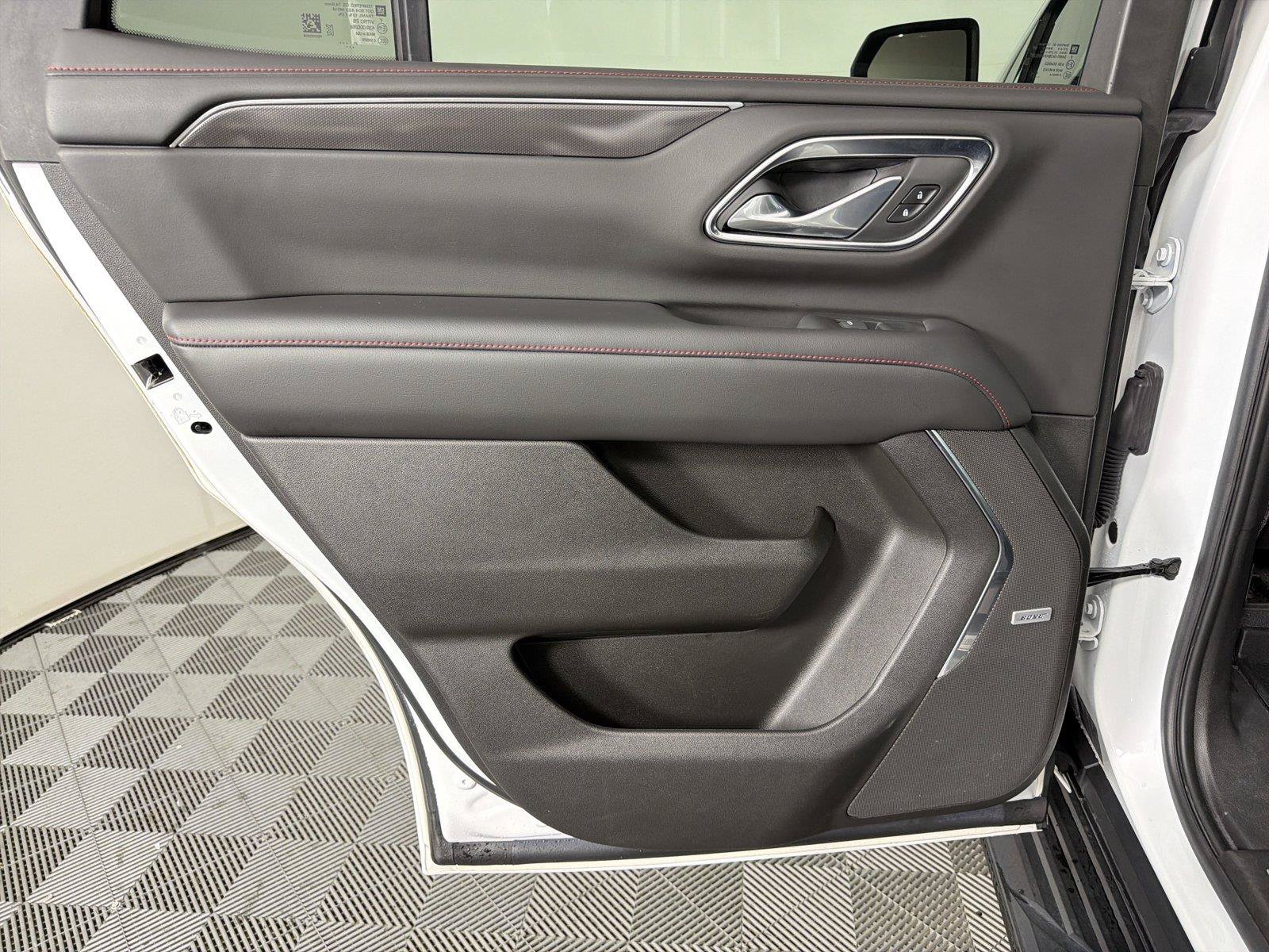 Used 2022 Chevrolet Tahoe RST RWD image 21