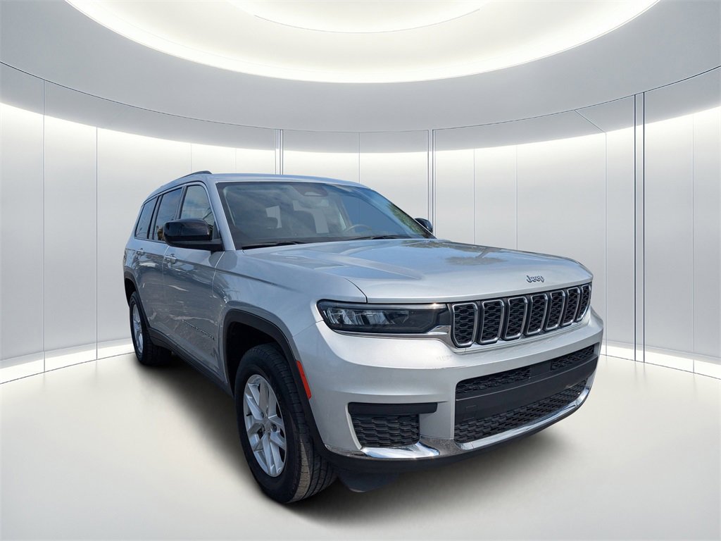 Used 2023 Jeep Grand Cherokee L Laredo