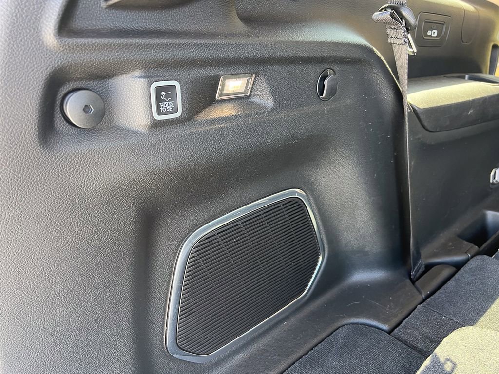 Used 2022 Jeep Grand Cherokee L Limited image 6