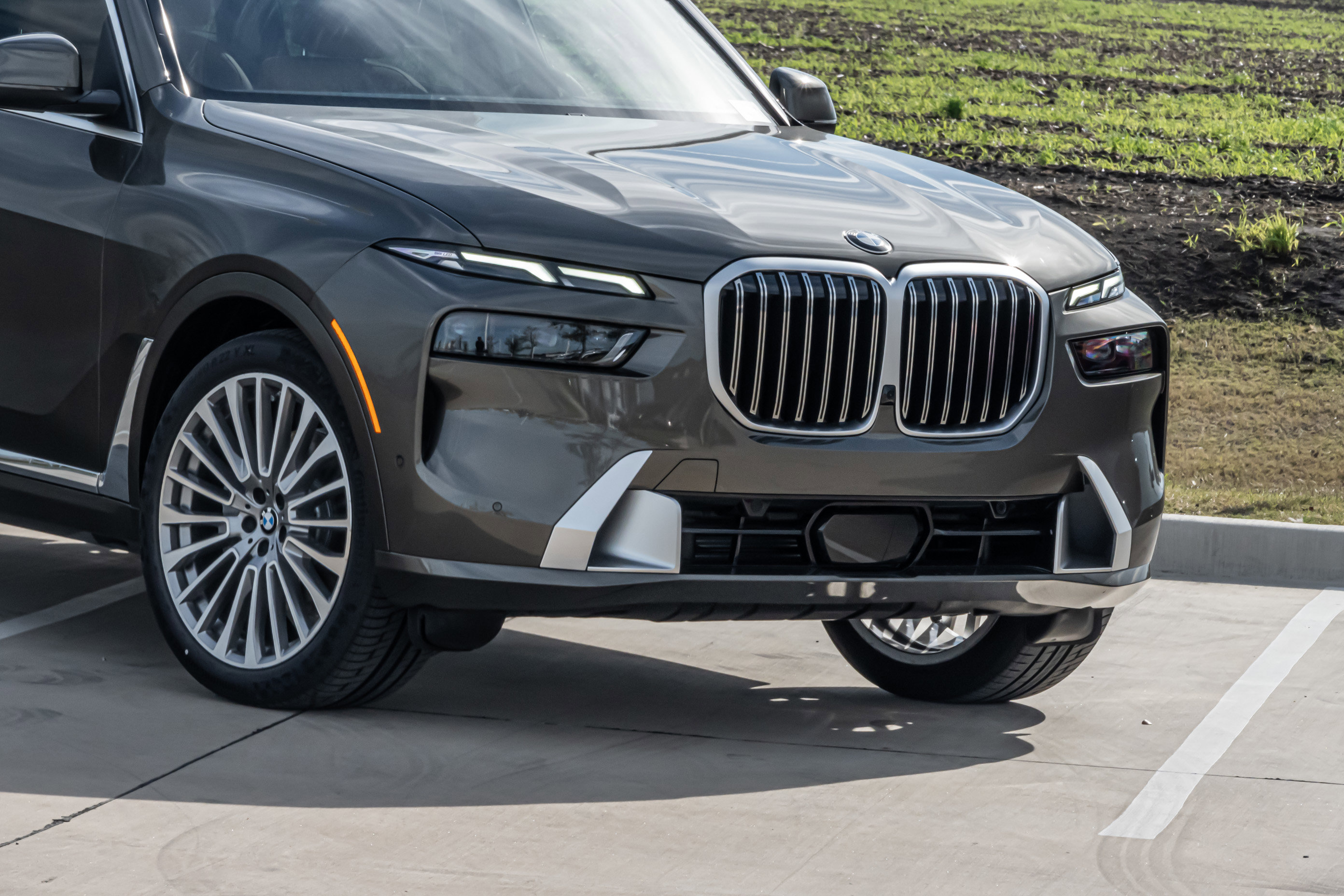 New 2026 BMW X7 xDrive40i w/ Executive Package image 5