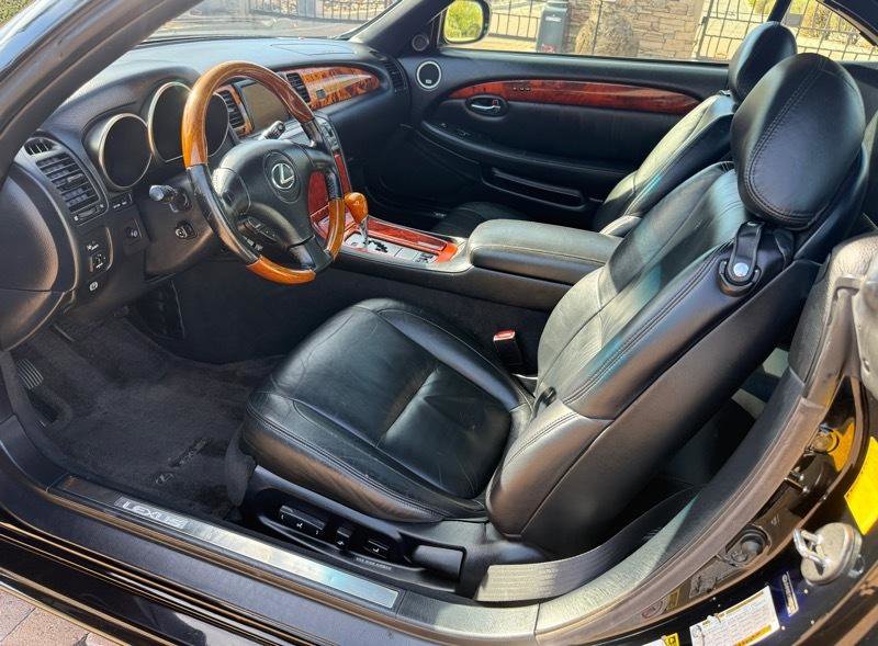 Used 2010 Lexus SC 430 Convertible image 20