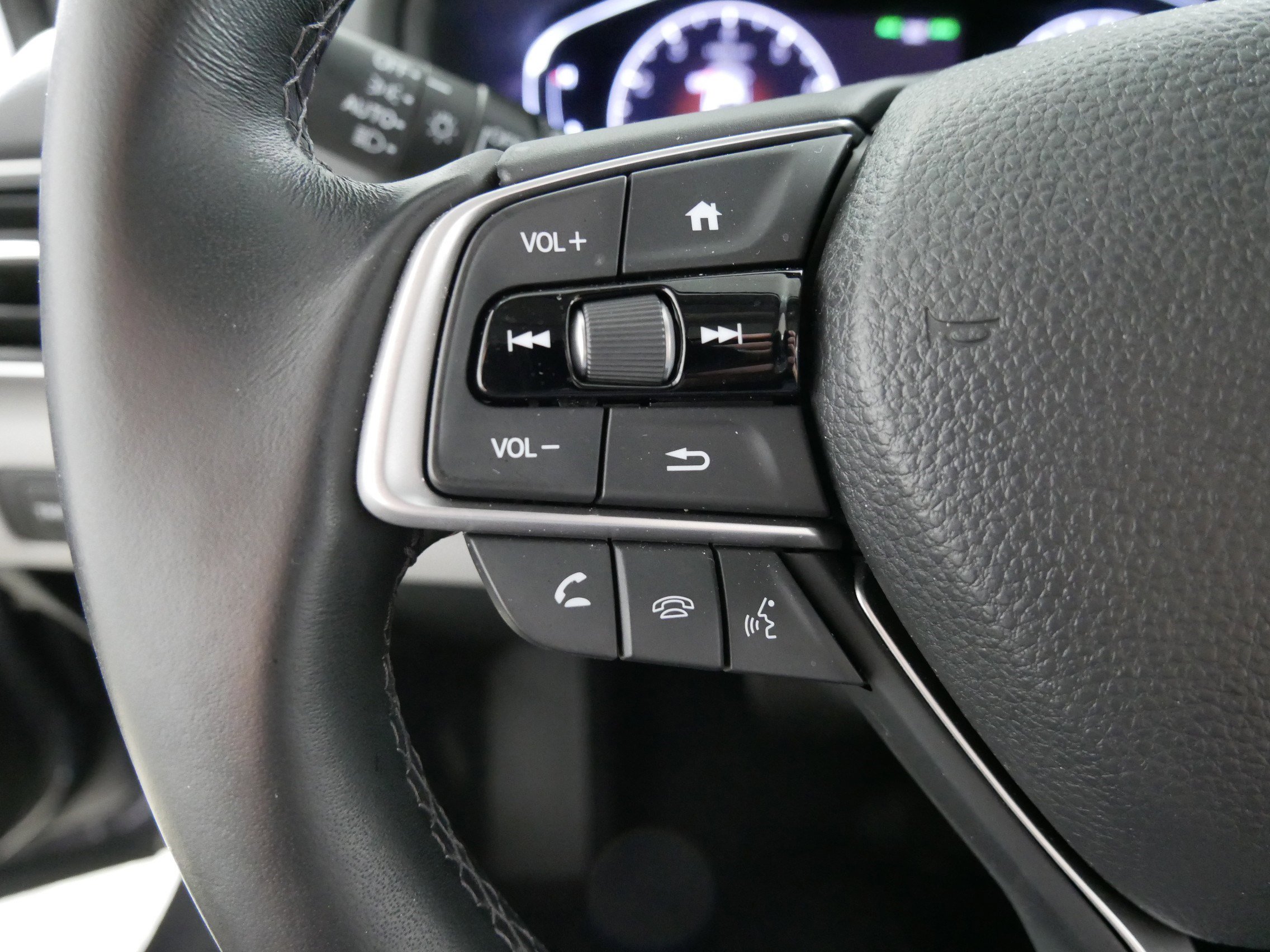 Used 2019 Honda Accord EX-L image 27
