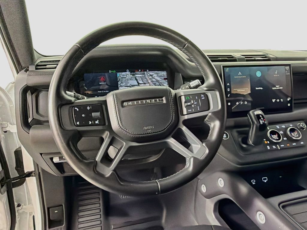 Used 2022 Land Rover Defender 110 X-Dynamic HSE AWD/4WD image 11