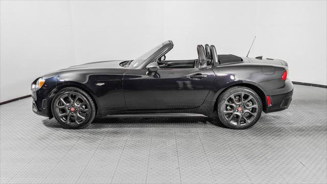 Used 2018 FIAT 124 Spider Abarth w/ Convenience Group RWD image 3