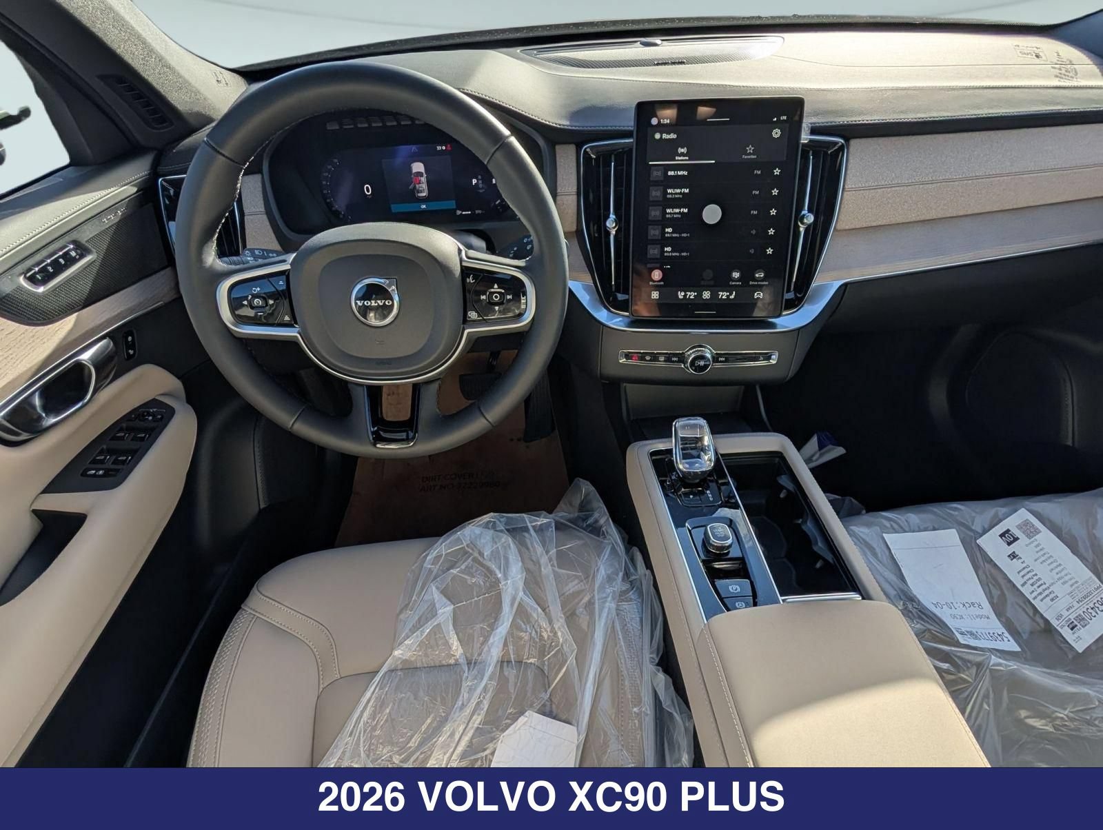 New 2026 Volvo XC90 B6 Plus w/ Protection Package Premier AWD/4WD image 14