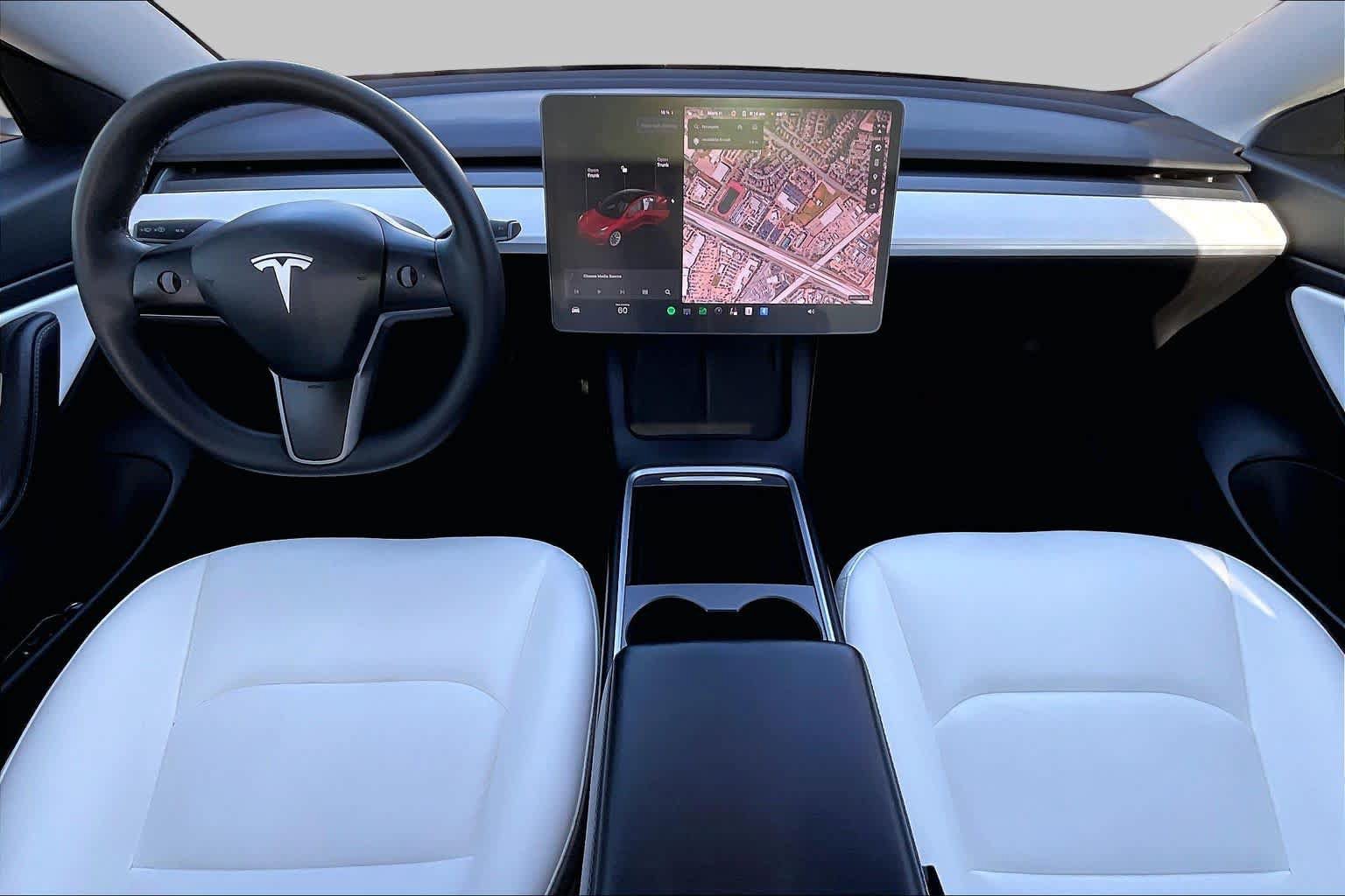 Used 2021 Tesla Model 3 Long Range AWD/4WD image 12