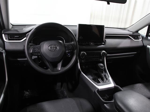 Used 2024 Toyota RAV4 XLE image 6