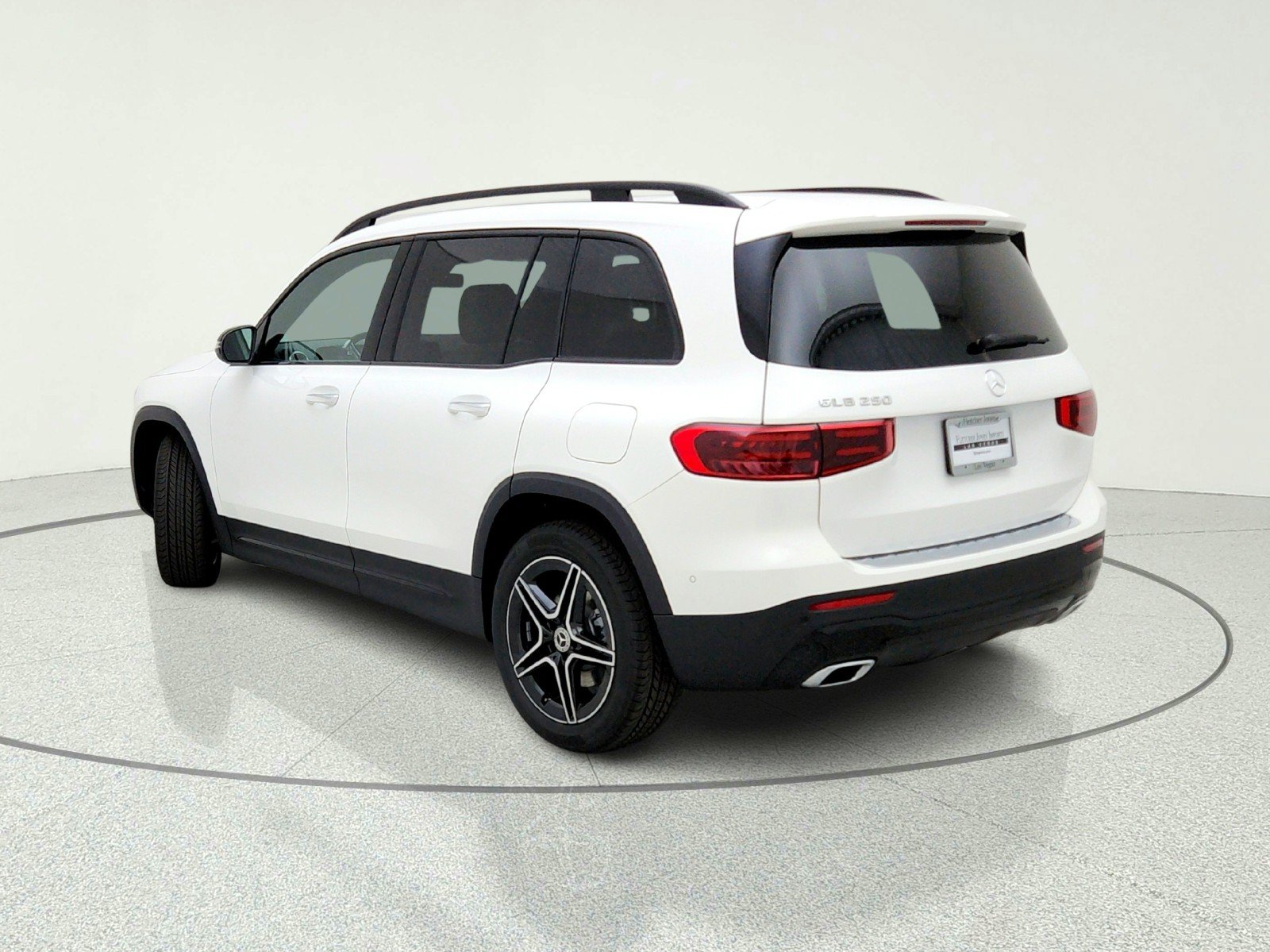 New 2026 Mercedes-Benz GLB 250 image 12