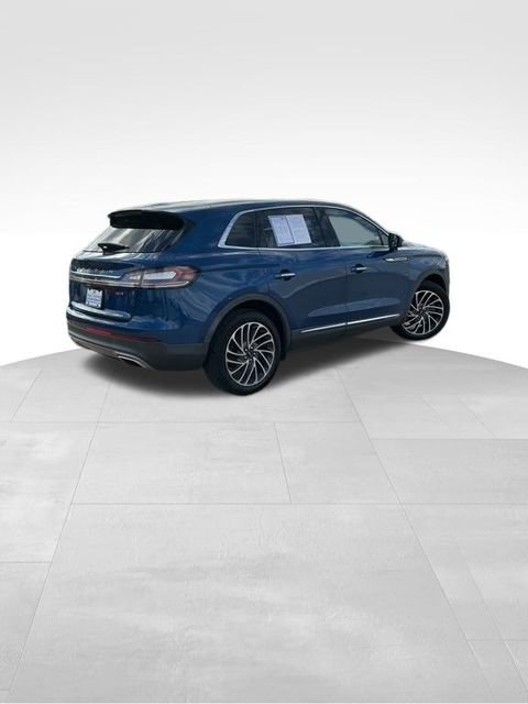 Used 2020 Lincoln Nautilus Reserve image 5