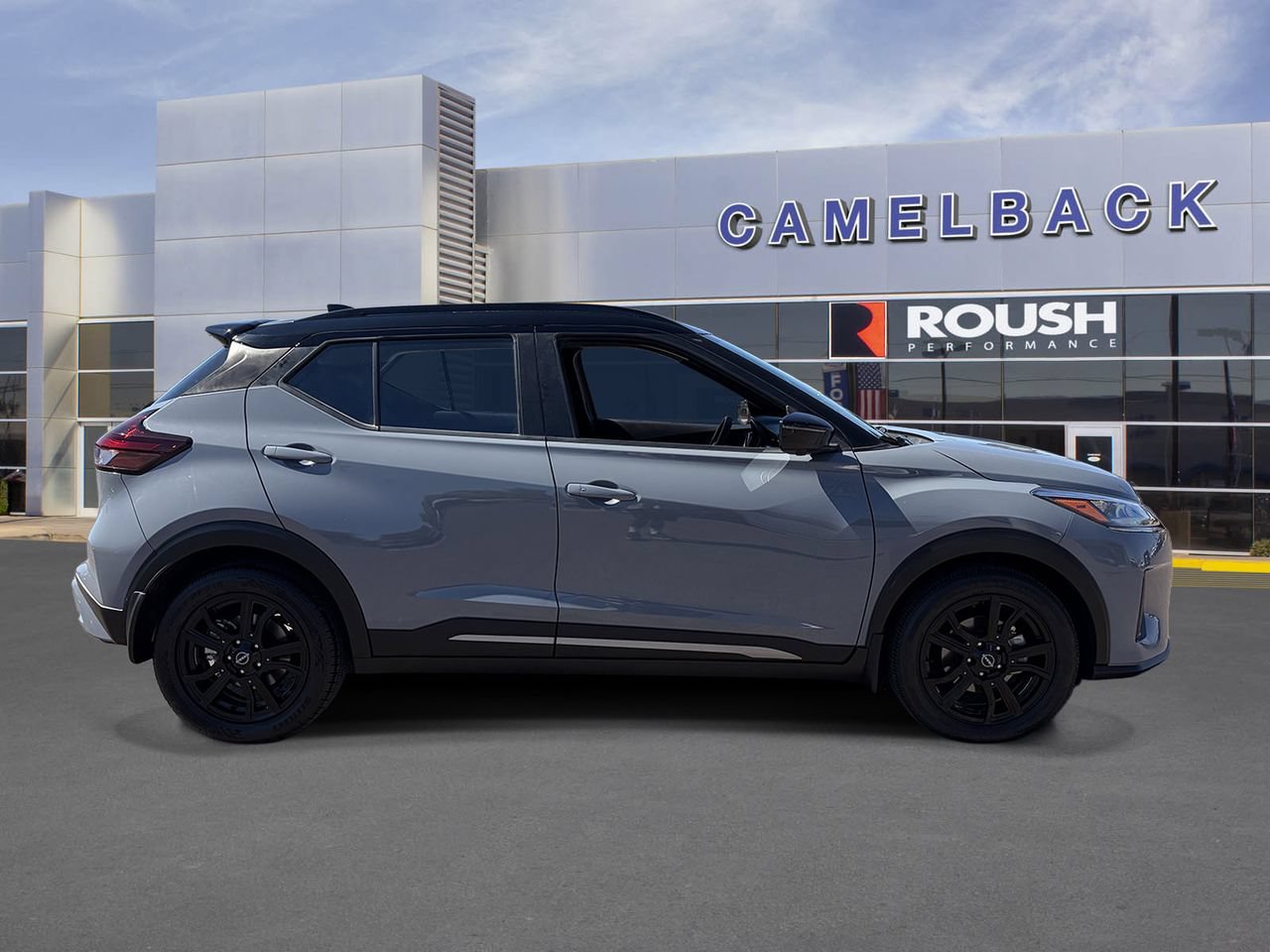 Used 2022 Nissan Kicks SR FWD image 6