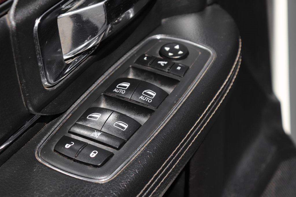 Used 2018 RAM 2500 Laramie image 16