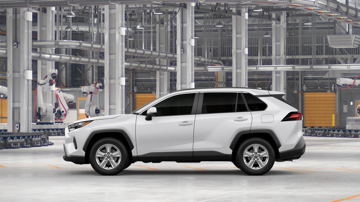 New 2025 Toyota RAV4 XLE image 4