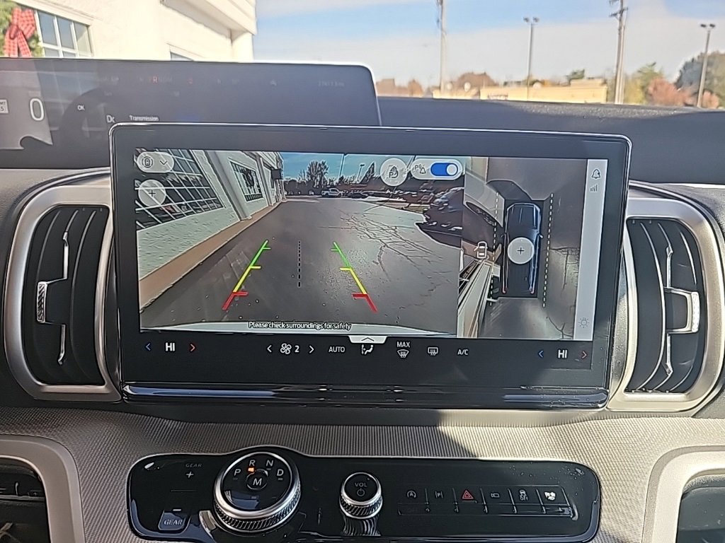 Used 2025 Ford Expedition Max Active image 19