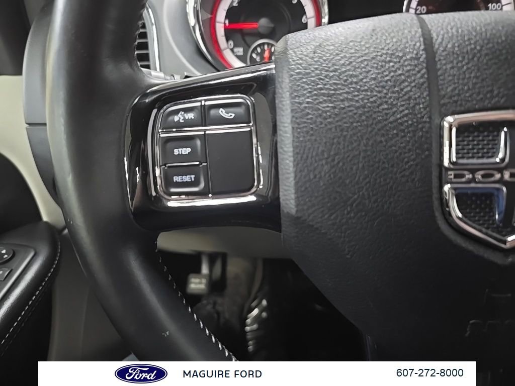 Used 2017 Dodge Grand Caravan SXT image 22