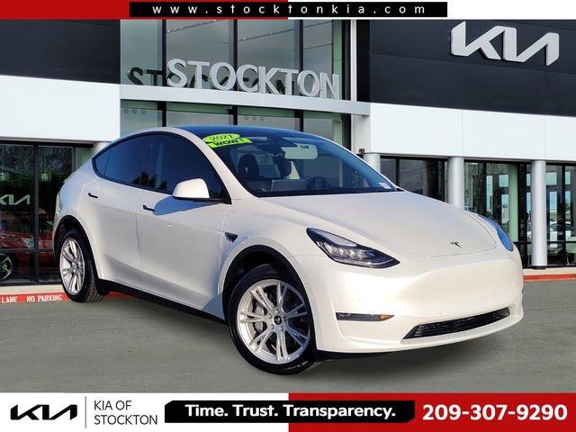 Used 2021 Tesla Model Y Long Range AWD/4WD image 1