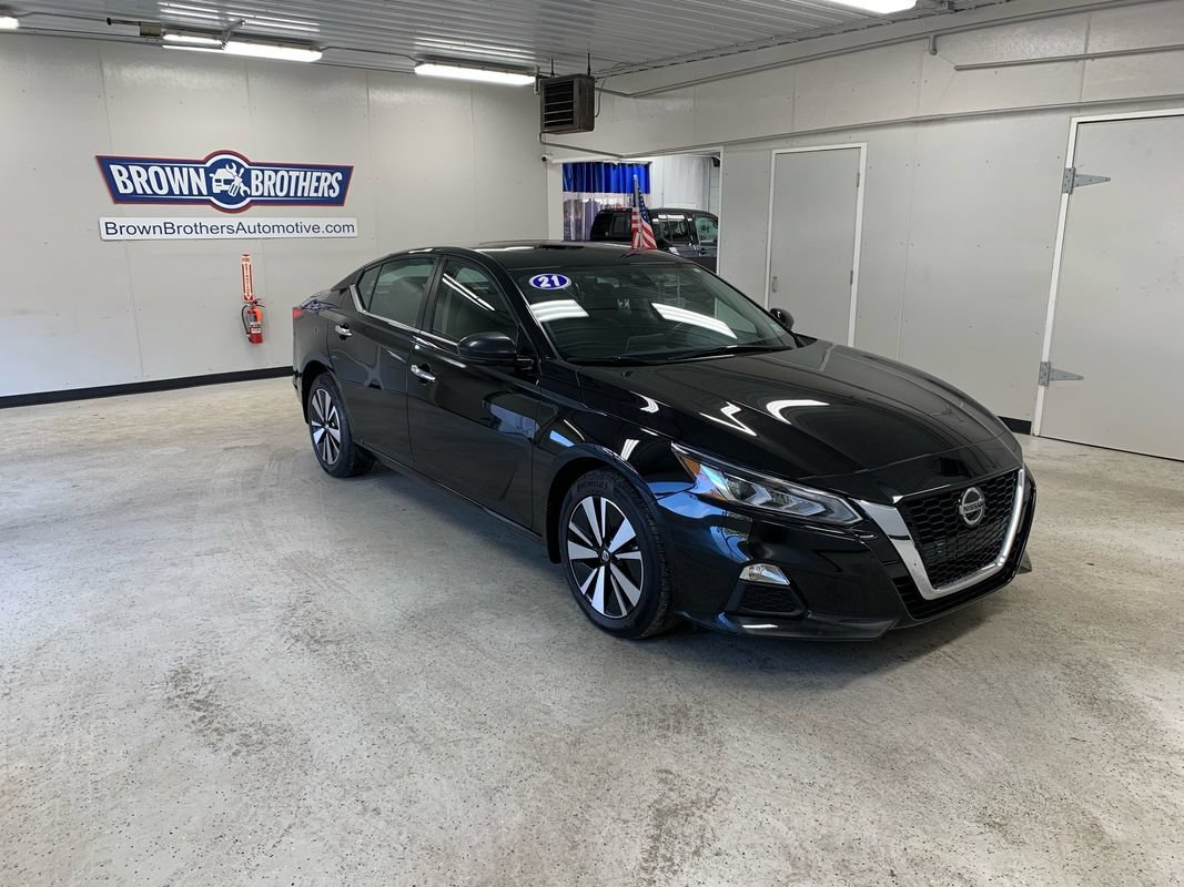 Used 2021 Nissan Altima 2.5 SV w/ SV Premium Package AWD/4WD image 9