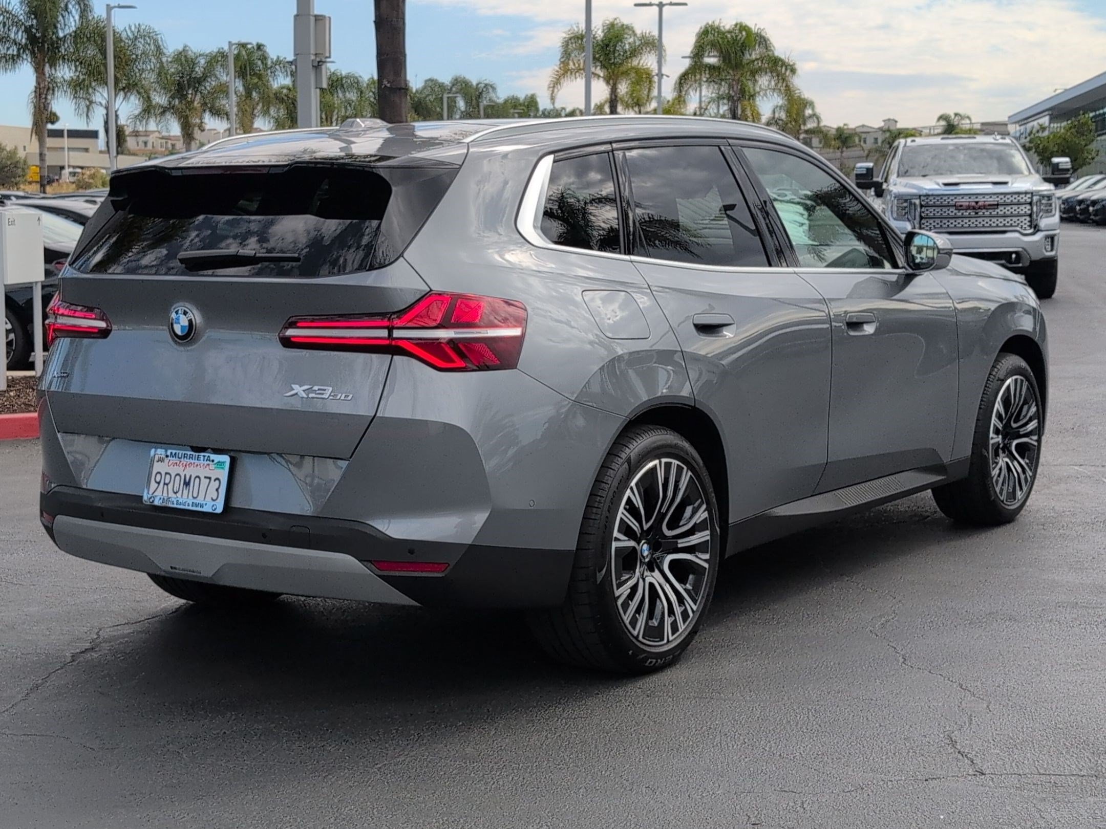 Certified 2025 BMW X3 xDrive30i w/ M Sport Package AWD/4WD image 10