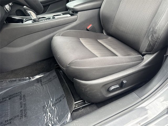 Used 2024 Nissan Altima 2.5 SV image 12