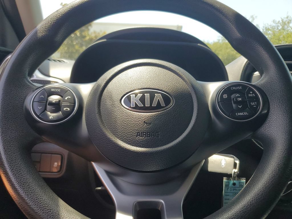 Used 2020 Kia Soul S FWD image 21