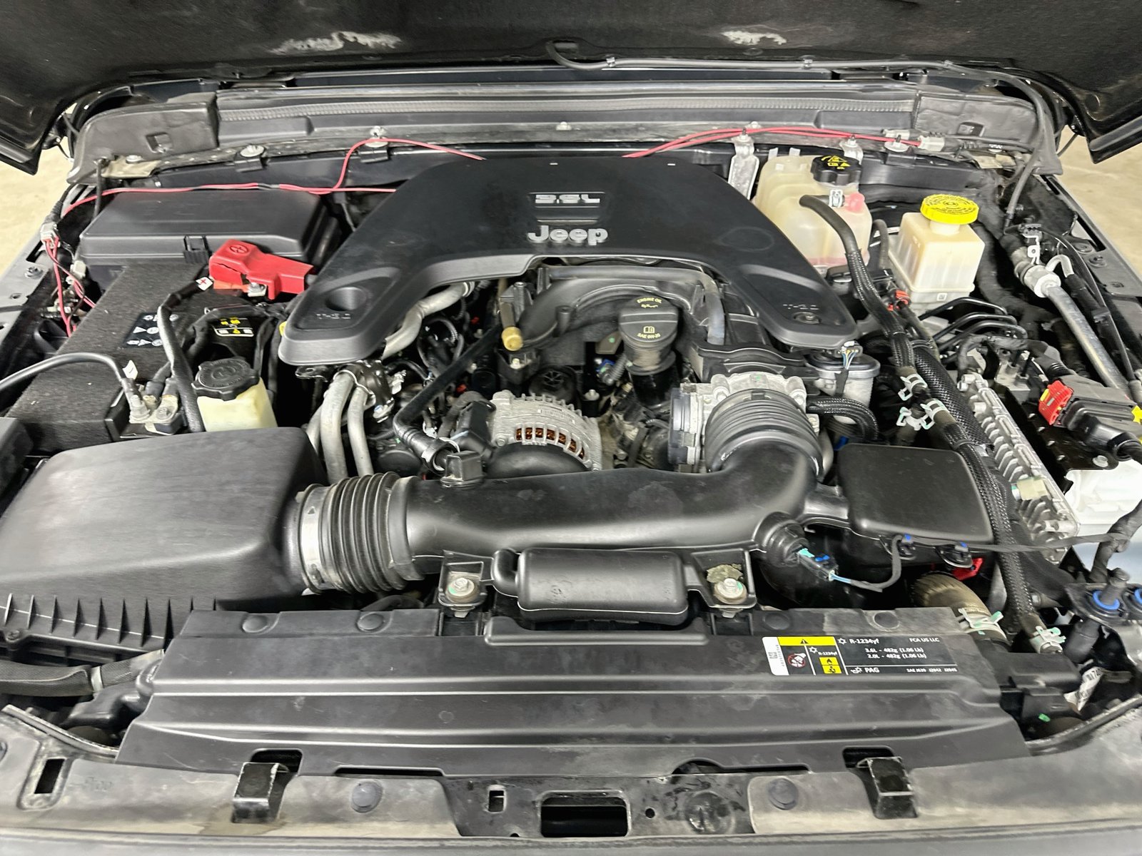 Used 2020 Jeep Gladiator Rubicon AWD/4WD image 13