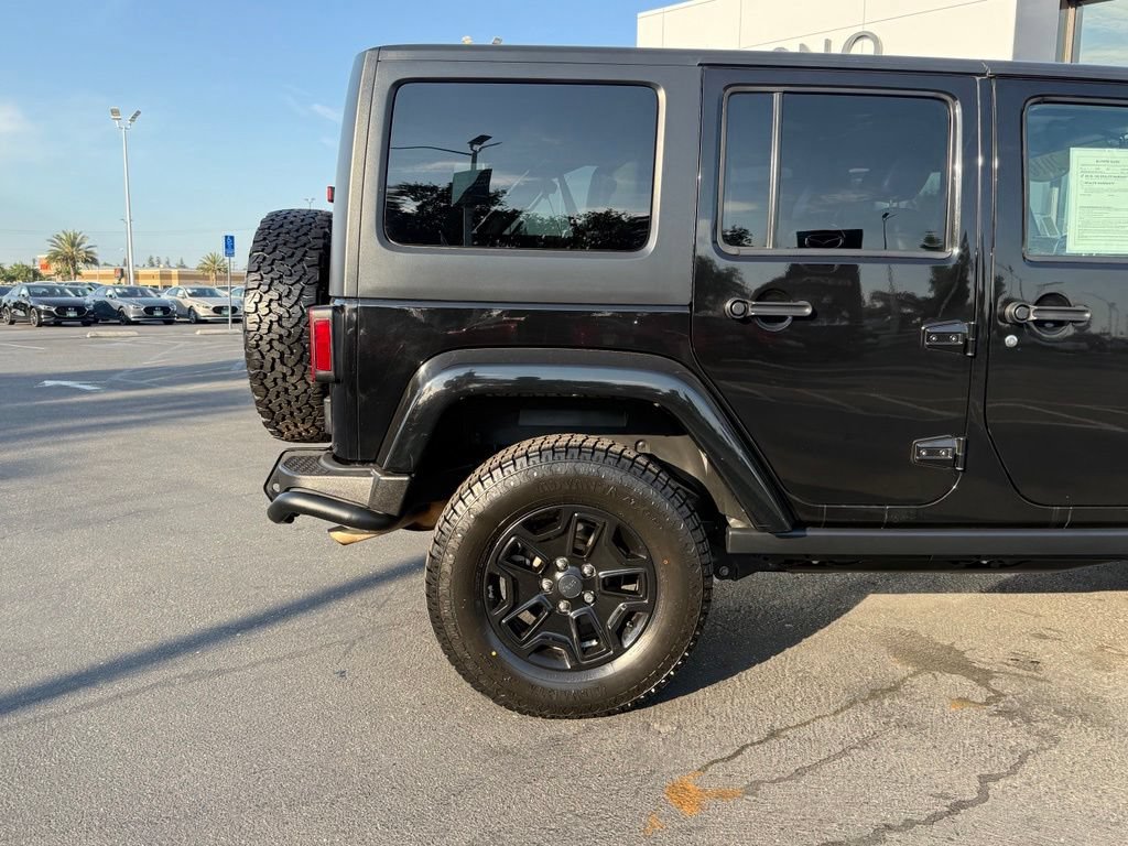 Used 2016 Jeep Wrangler Unlimited Sahara AWD/4WD image 12
