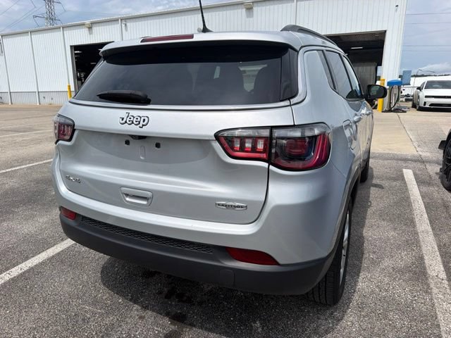 Used 2024 Jeep Compass Latitude AWD/4WD image 5