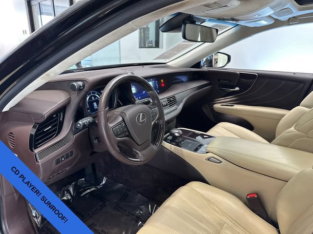 Used 2019 Lexus LS 500 w/ Interior Upgrade Package RWD image 16