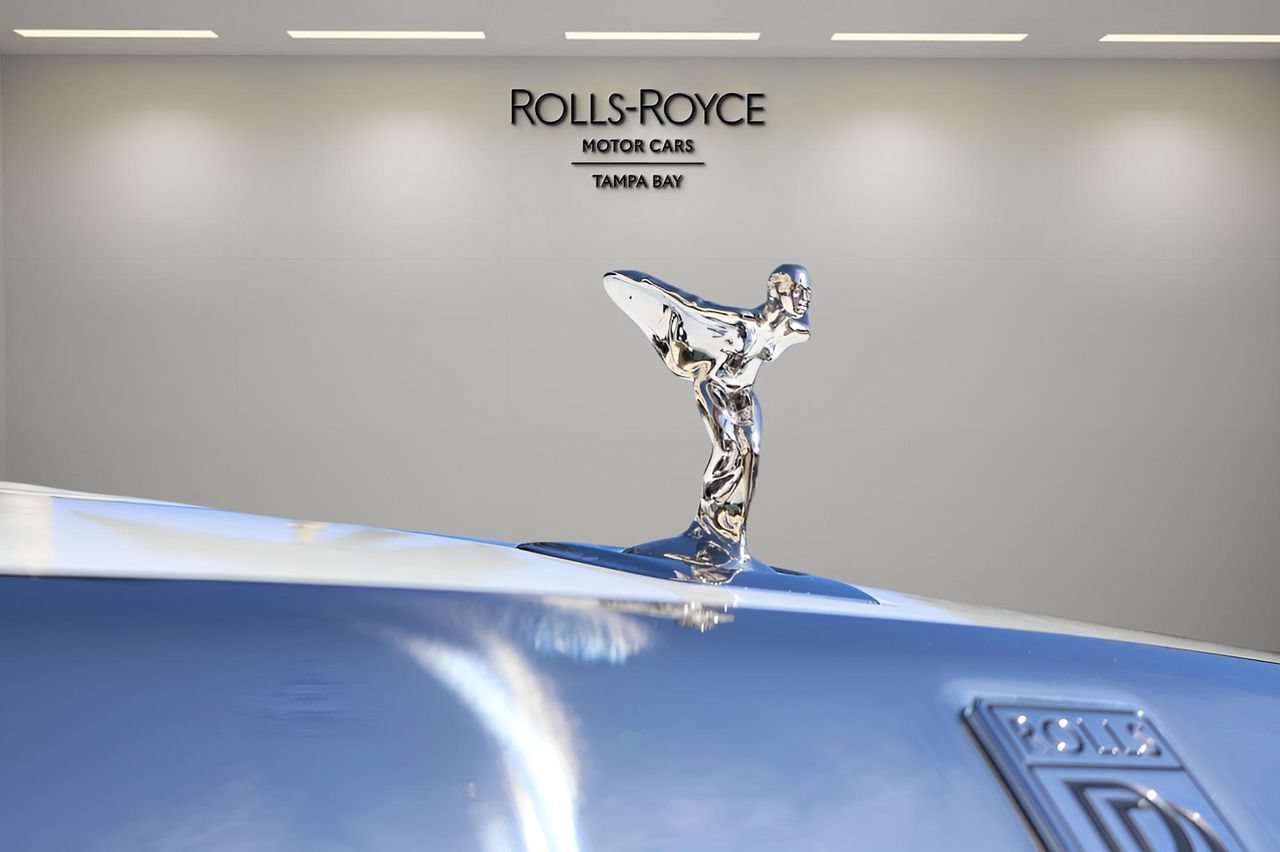 New 2026 Rolls-Royce Spectre AWD/4WD image 10