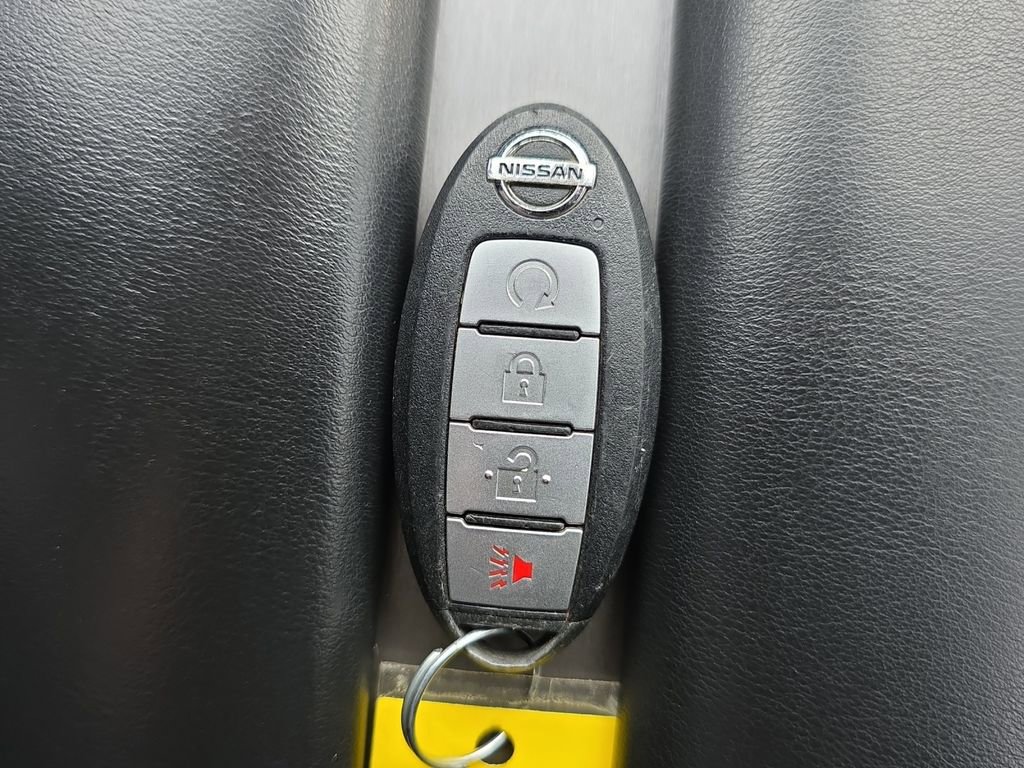 Used 2020 Nissan Murano SV image 22