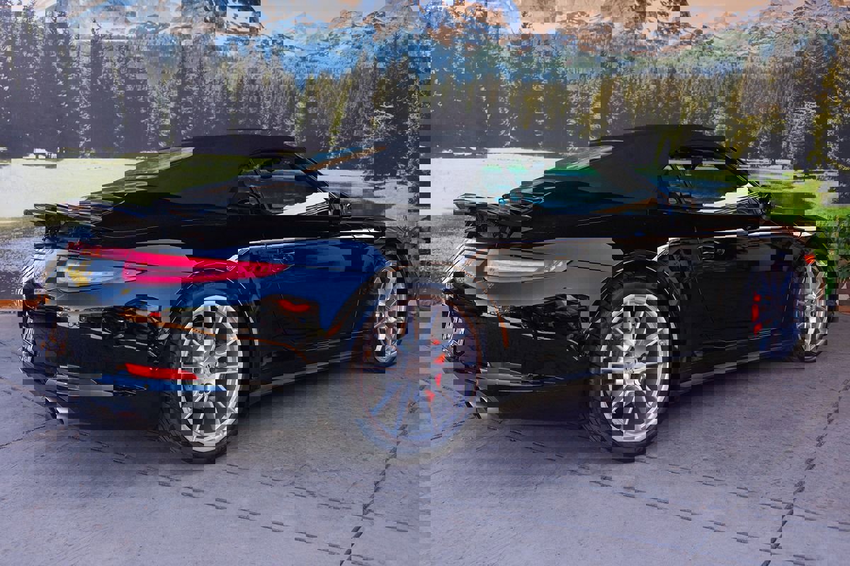 Used 2014 Porsche 911 Carrera 4S image 6